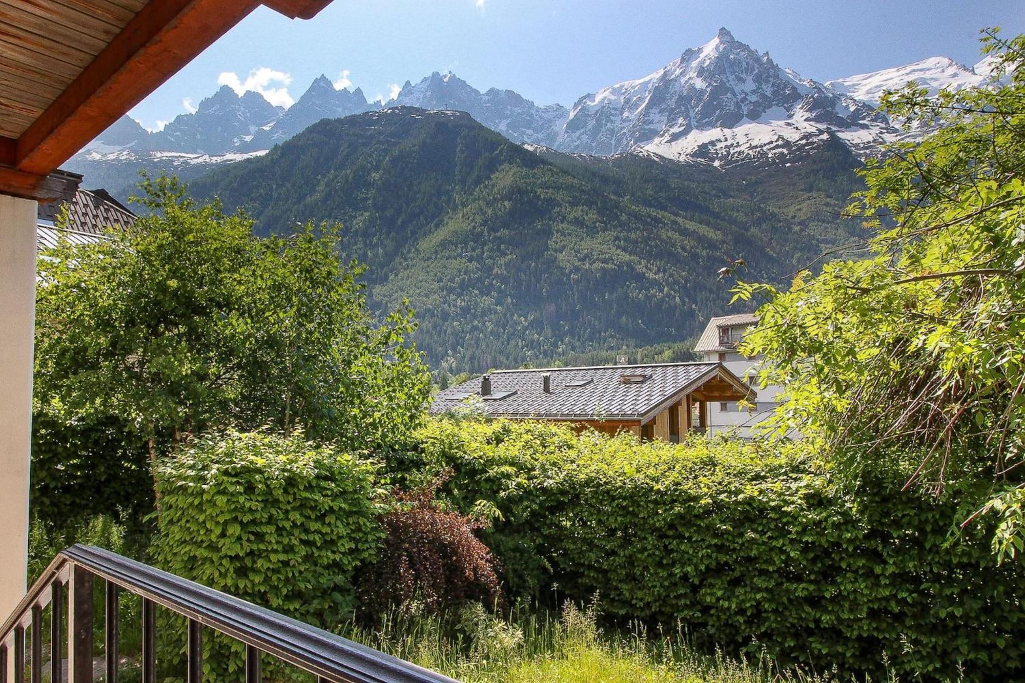 Les Alpins - Centre De Chamonix - Renove Avec Jardin Et Vue Imprenable Sur Le Montblanc 아파트 외부 사진